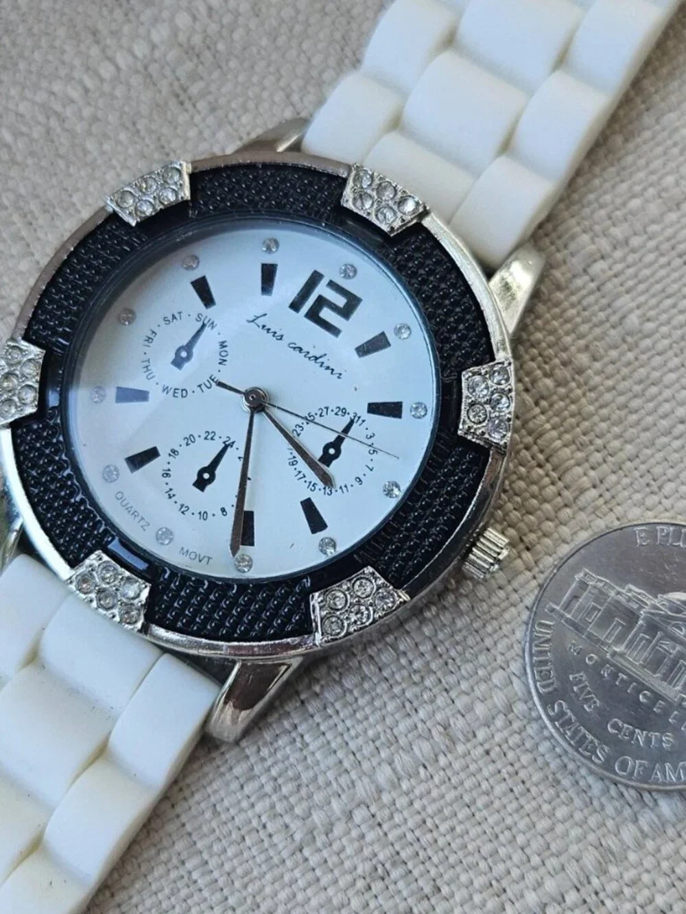 Luis Cardinin Men wristwatch Fashion White Rubber Strap Quarts Analog Watch